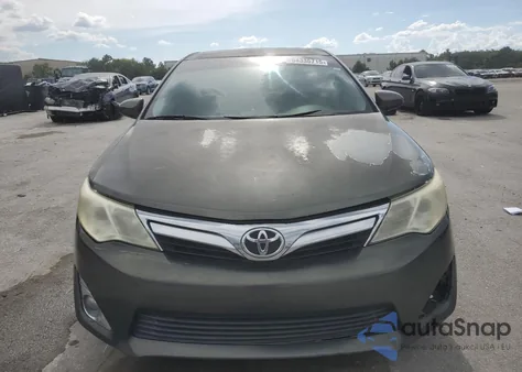 2012 Toyota Camry Base z USA, uszkodzony, nr VIN 4T1BF1FK7CU527547